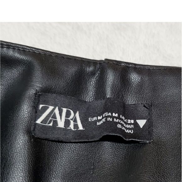 ZARA Blogger Favorite Black Vegan Leather High Rise Long Inseam Ankle-zip Pants. - Picture 10 of 10